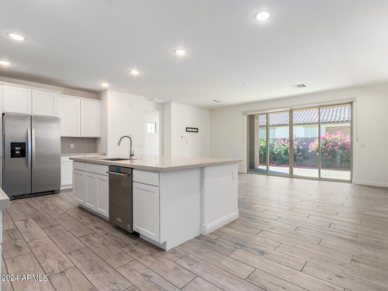 4966 N 205th GLN Kitchen Island