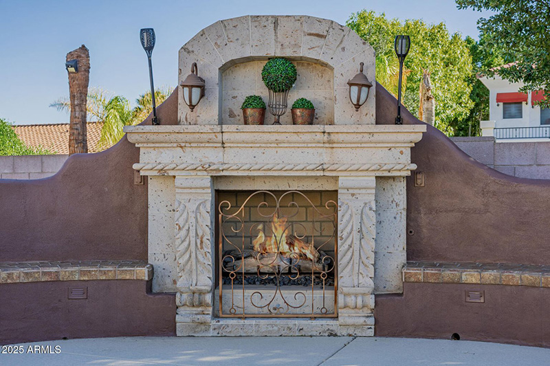 7281 Celio Grande Ave Peoria Outdoor Fireplace