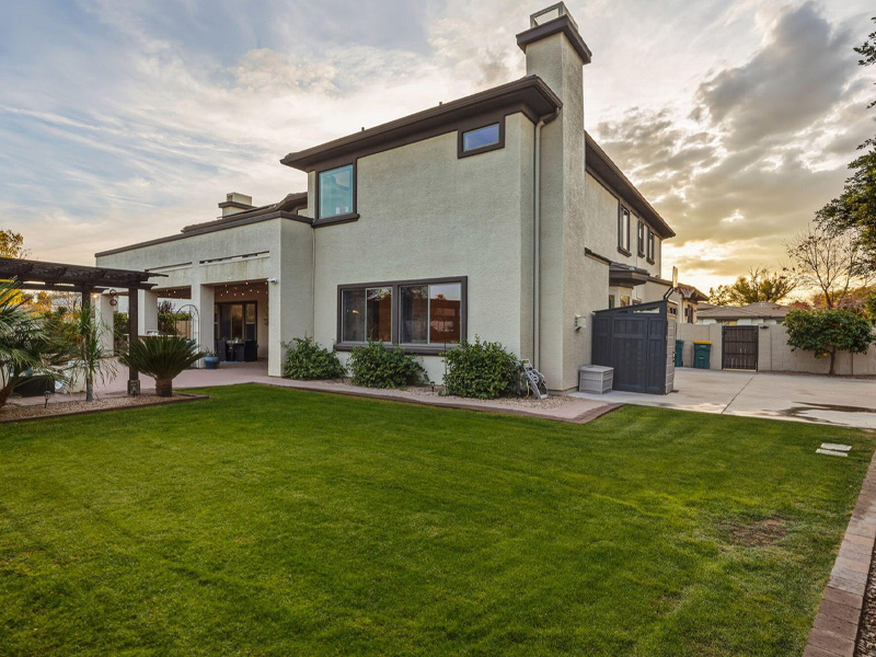 4833 N Barranco Dr Grass Area And Sport Court