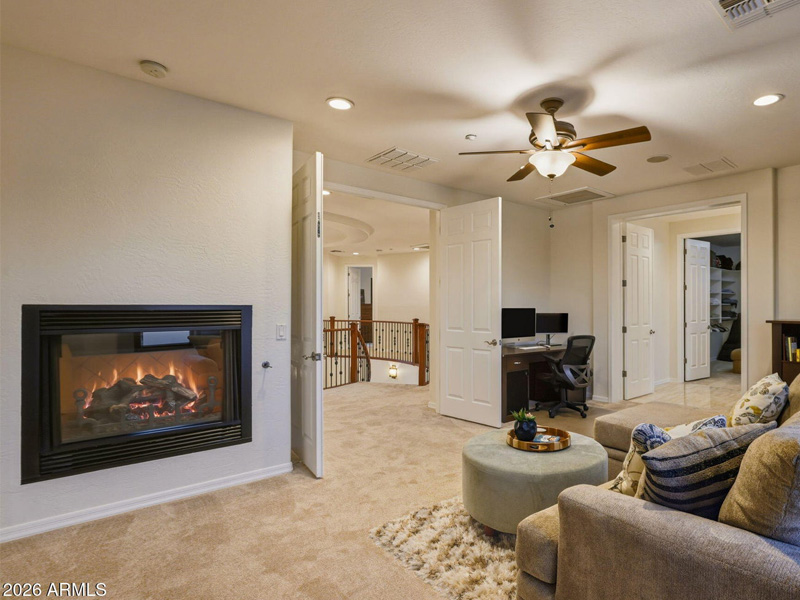 4833 N Barranco Dr Master Sitting Room